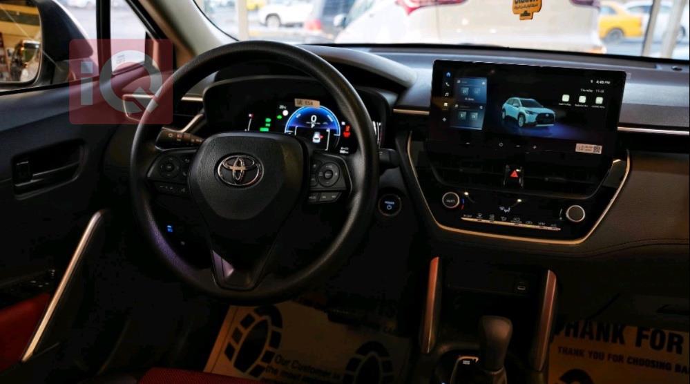 تۆیۆتا کۆرۆلا کرۆس